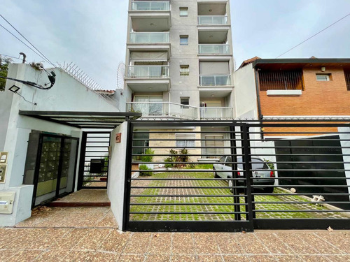 Venta Depto Dúplex 2 Ambientes Caseros Con Patio