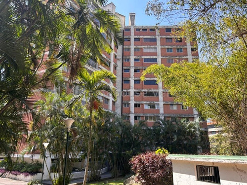 Amplio Apartammento En La Alta Florida Rsz