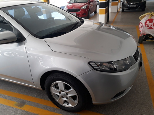 Kia Cerato 2012 1.6 Ex 4p