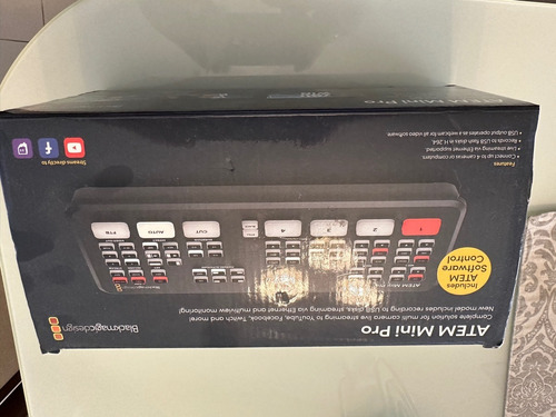 Blackmagic Design Atem Mini Hdmi Live Switcher