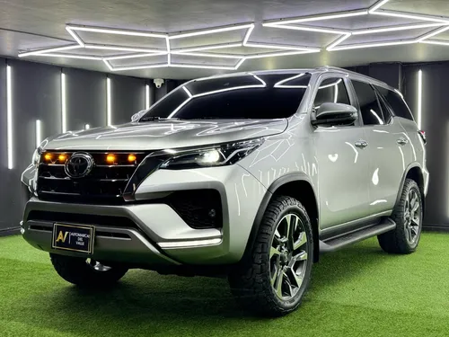 Toyota Fortuner Srv 2022