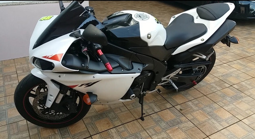 Yamaha Yzfr1