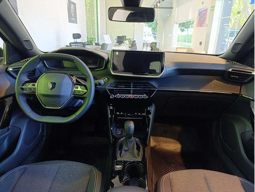 Peugeot 2008 1.0T Allure