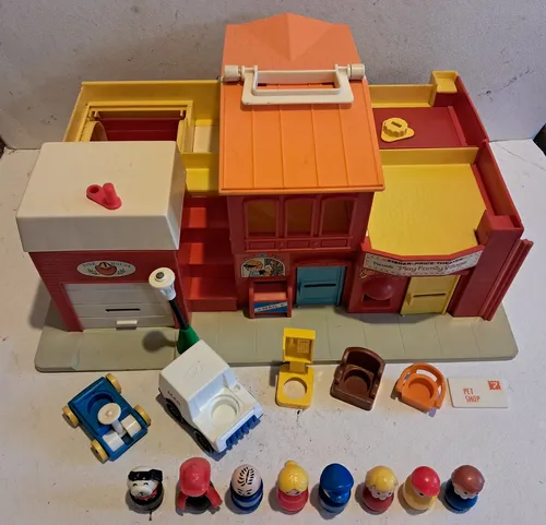 Fisher price village 1973 hotsell