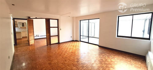 Departamento En Venta De 4 Dorm. En Concepción
