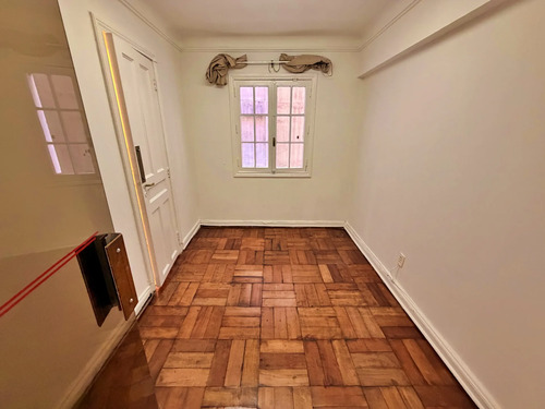 Jaime Eyzaguirre/alameda - Oficina 1er Piso 4 Privados+salon
