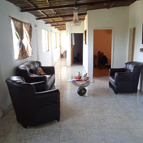 Imagen 3 de 13 de Best House Vende Hermosa Casa En Lagunetica