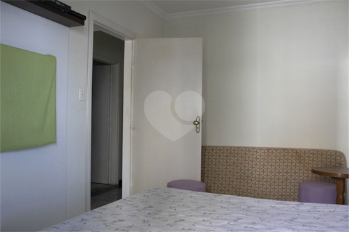 Imagem 23 de 30 de )3 Dormitórios, 02 Suites, 02 Vagas, 02 Salas, 05 Banheiros, Perto Da Praia Do Forte. Praia Grande. - Reo490386