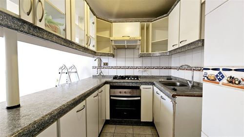 Departamento En Venta De 1 Dorm. En Iquique