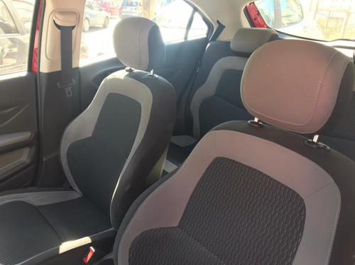 Chevrolet Onix Lt Rojo