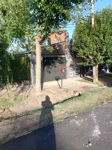 Casa En Venta Con Pileta Escucho Ofertas,financio