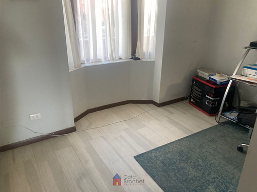 Casa En Venta De 4 Dorm. En La Florida, Alto Macul, Boston