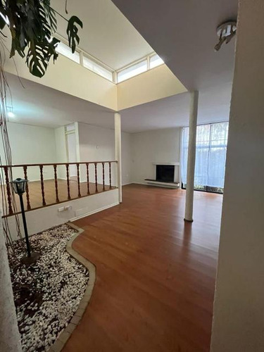 Casa Av. Cristóbal Colón/sta. Magdalena Sofía
