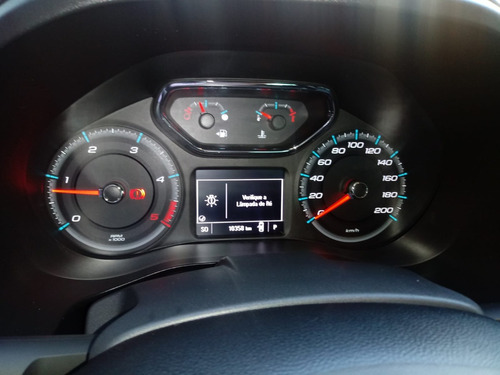 Imagem 10 de 12 de S10 High Country 4x4 Automática 2017/2018 Branca