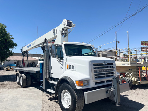 Grua Titan Manitex 26101c De 26 Tons En Camion Sterling 2005