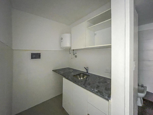 Imagen 6 de 21 de Monoambientes Apto Profesionales