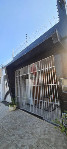 Imagem 3 de 18 de Casa Comercial Com 7 Dormitório(s) Localizado(a) No Bairro Ponto Central Em Feira De Santana / Feira De Santana - 6882