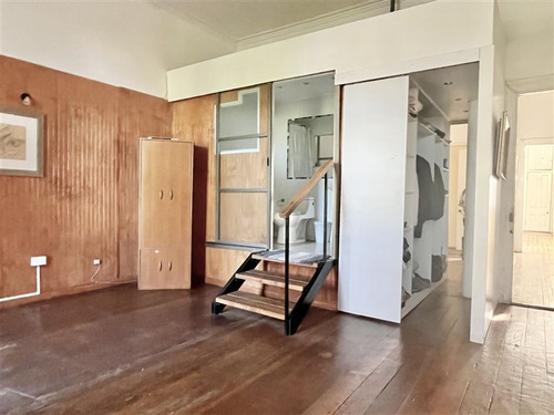 Casa En Venta De 6 Dorm. En Valparaíso