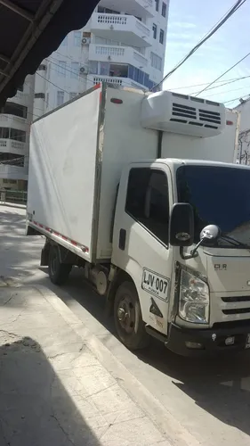 Vehículo De Carga Con Termoking Con Capacidad De 2 Toneladas