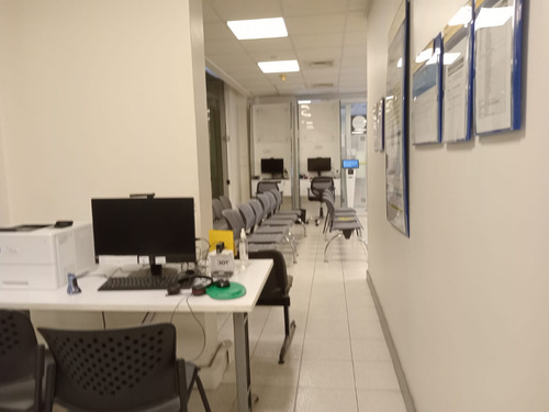 Vrp Arriendo Estupendo Local Comercial Sector Poniente 160uf