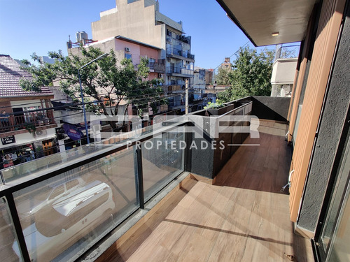 Alquiler Semipiso De 3 Ambientes De Categoría! Av. Álvarez Jonte 5300