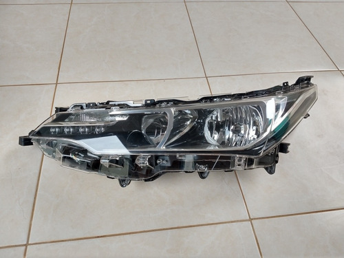 Farol Esquerdo C/ Led Corolla Gli Upper / Xei 2018 A 2019 (Recondicionado)