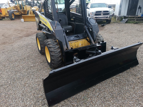 Imagen 2 de 14 de Minicargador New Hollan L170 Año 2007