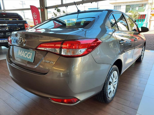 Imagem 5 de 12 de Yaris 1.5 16v Flex Sedan Xl Live Multidrive