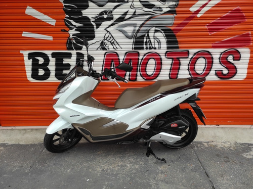 Imagem 2 de 7 de Honda Pcx 150 Dlx 2021 Bel Motos