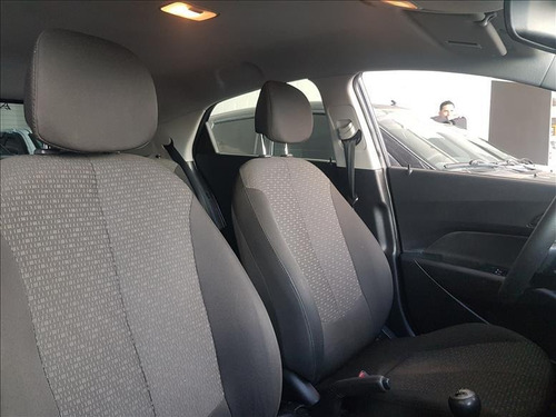 Imagem 4 de 8 de Hyundai Hb20 1.0 Comfort Plus 12v