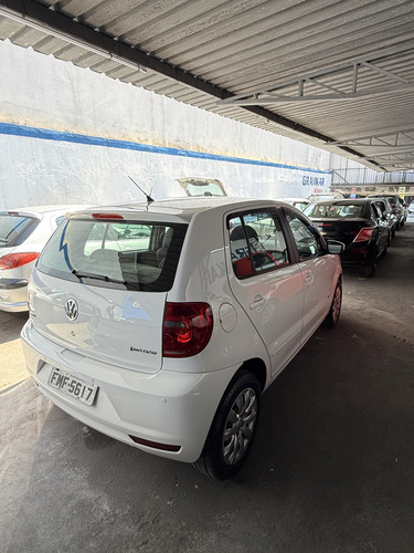 Volkswagen Fox 1.6 Vht Trend Total Flex I-motion 5p