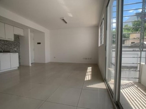 Imagen 4 de 8 de Monoambiente Con Balcón En Venta En Chacarita
