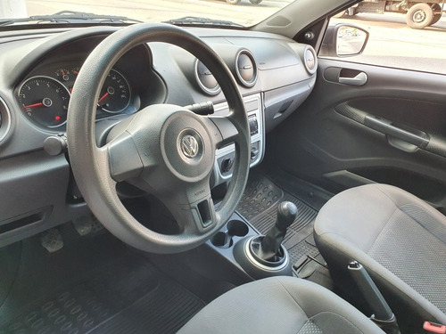 Imagem 5 de 7 de Volkswagen Voyage 2016 1.6 Msi Trendline Total Flex 4p