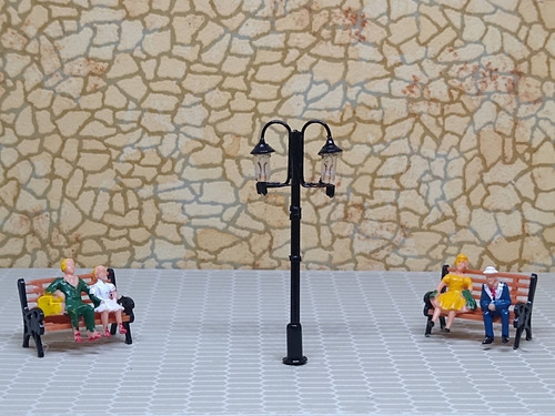 Imagen 6 de 7 de Nico 2 Farolas De Plaza De 2 Luces 4,5 Cms Metal H0 (eih 30)