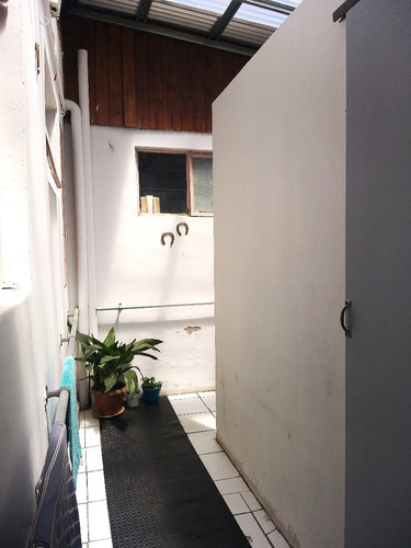 Casa De Un Piso Solida Pareo Simple Paradero 12