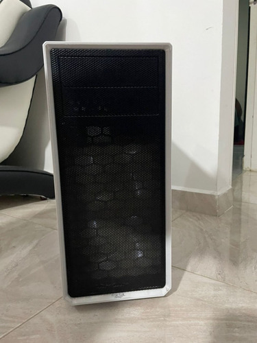 Imagen 1 de 4 de Cpu Computador Ryzen 3 2200g Asrock Motherboard Evga 450