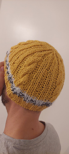 Gorro De Lana Tejido A Mano Artesanal Gm01 Único Adulto Mostaza Rayado
