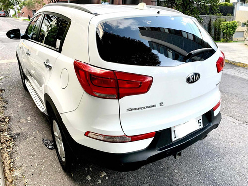 21600 2015 Kia Sportage R Full