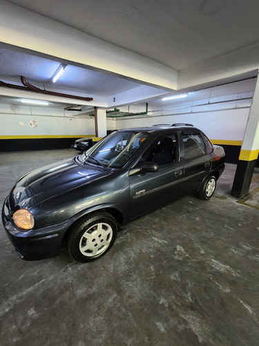 Chevrolet Corsa Classic 1.0 Life Flex Power 4p