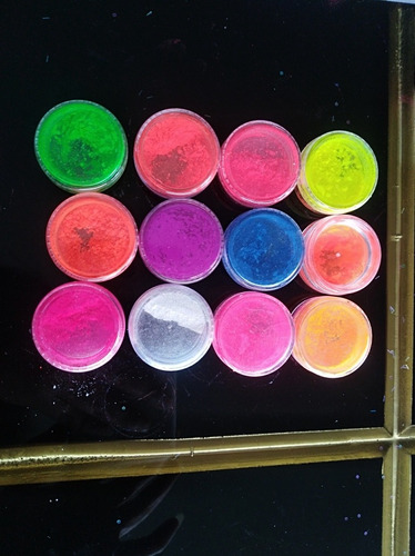 Cristal Liquido O Resina Epoxica Y Pigmentos En Polvo Neon