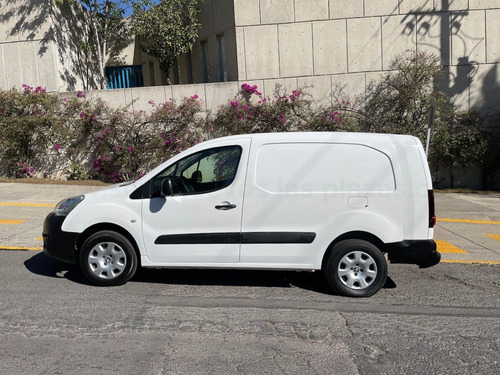 Peugeot Partner 2016 Aire Acondicionado Excelente Estado