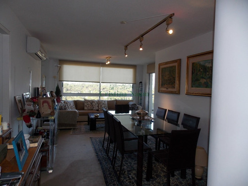 Apartamento, Próximo Al Shopping.- Ref: 19352