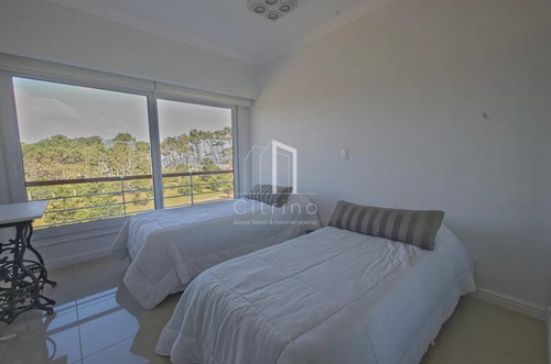 Penthouse En Alquiler, Veramansa
