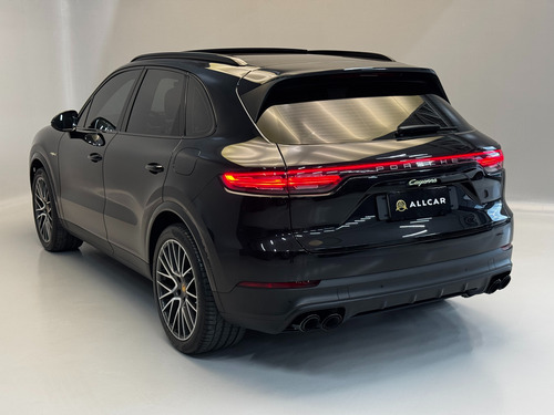 Porsche Cayenne E-HYBRID 3.0 V6 462V
