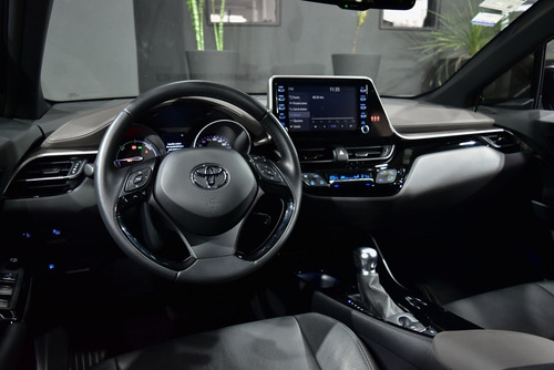 Imagen 10 de 17 de Toyota Ch-r 1.8 Hybrido 2020 Color Gris Automático