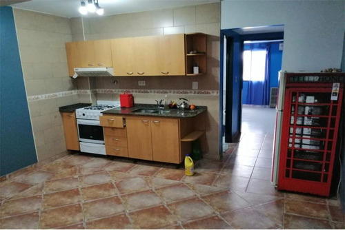 Imagen 4 de 13 de Venta De Departamento En La Tablada 2 Ambientes