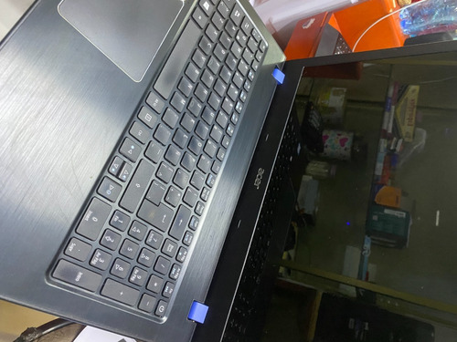 Aspire E5 575g (Usado)