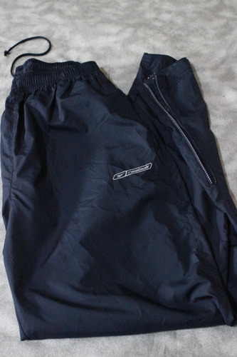 Imagen 5 de 7 de Mono Deportivo Reebok M(10/12) 32x101cm (a) Juvenil