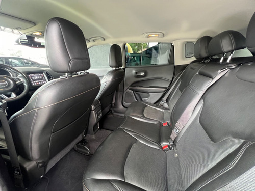 Jeep Compass LONGITUDE 2.0 4x2 Flex 16V Aut.