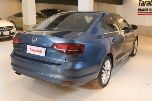 Imagen 5 de 17 de Vento 1.4tsi Bm Tech Fer